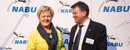 Thomas Tennhardt, NABU-Vizepräsident und Leiter der internationalen Angelegenheiten mit Renate Künast (MdB, Bündnis 90/Grünen).<br><br>