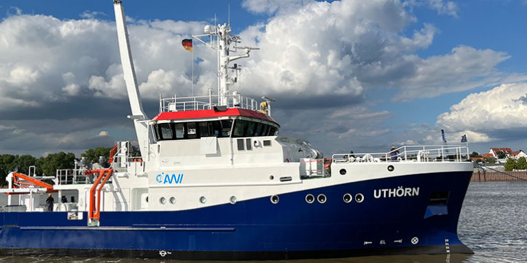 Das neue Forschungsschiff des Alfred-Wegener-Instituts (AWI) soll mit grünem Methanol fahren - Foto: Alfred-Wegener-Institut/Folke Mehrtens
