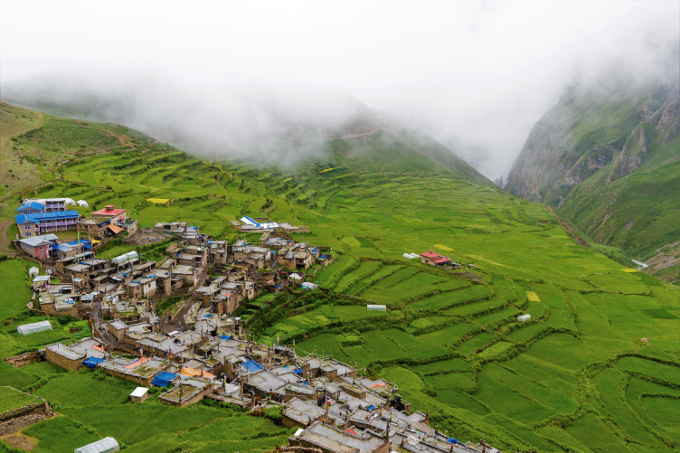 Das Nar-Tal im Norden Nepals ist dünn besiedelt und das Zuhause zahlreicher Tier- und Pflanzenarten. - Foto: stanciuc - adobe.stock.com