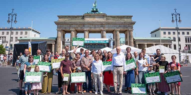 Die Gewinnerbetriebe des NABU-Projekts „Gemeinsam Boden gut machen“ 2023 - Foto: NABU/Sebastian Hennigs