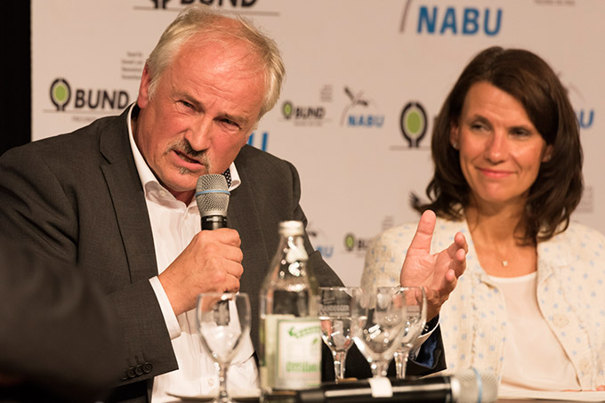 NABU-Präsident Olaf Tschimpke und Rita Schwarzelühr-Sutter in Radolfzell - Foto: Frank Müller