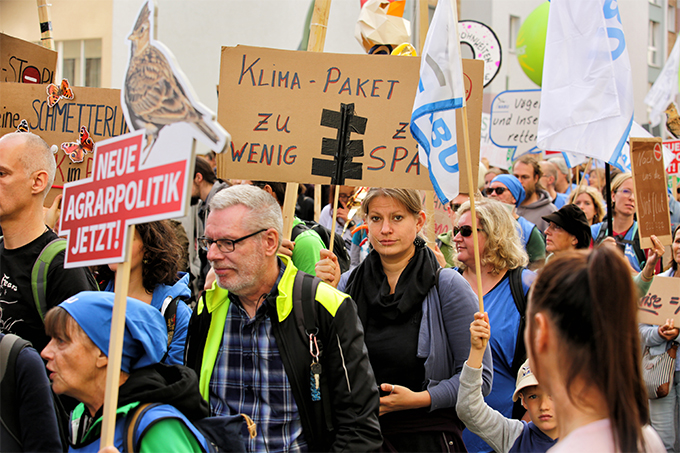 #Klimastreik - Foto: NABU/Volker Gehrmann