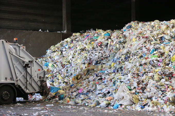 Ein Ziel der Kreislaufwirtschaft: aus Abfällen Wertstoffe machen - Foto: NABU/K. Istel