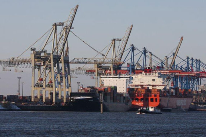 Containerhafen - Foto: NABU/Andreas Lample